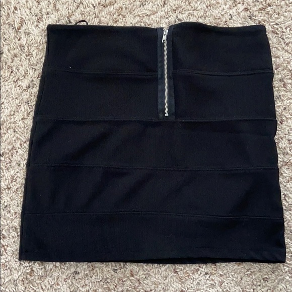 Pencil skirt - Picture 2 of 3